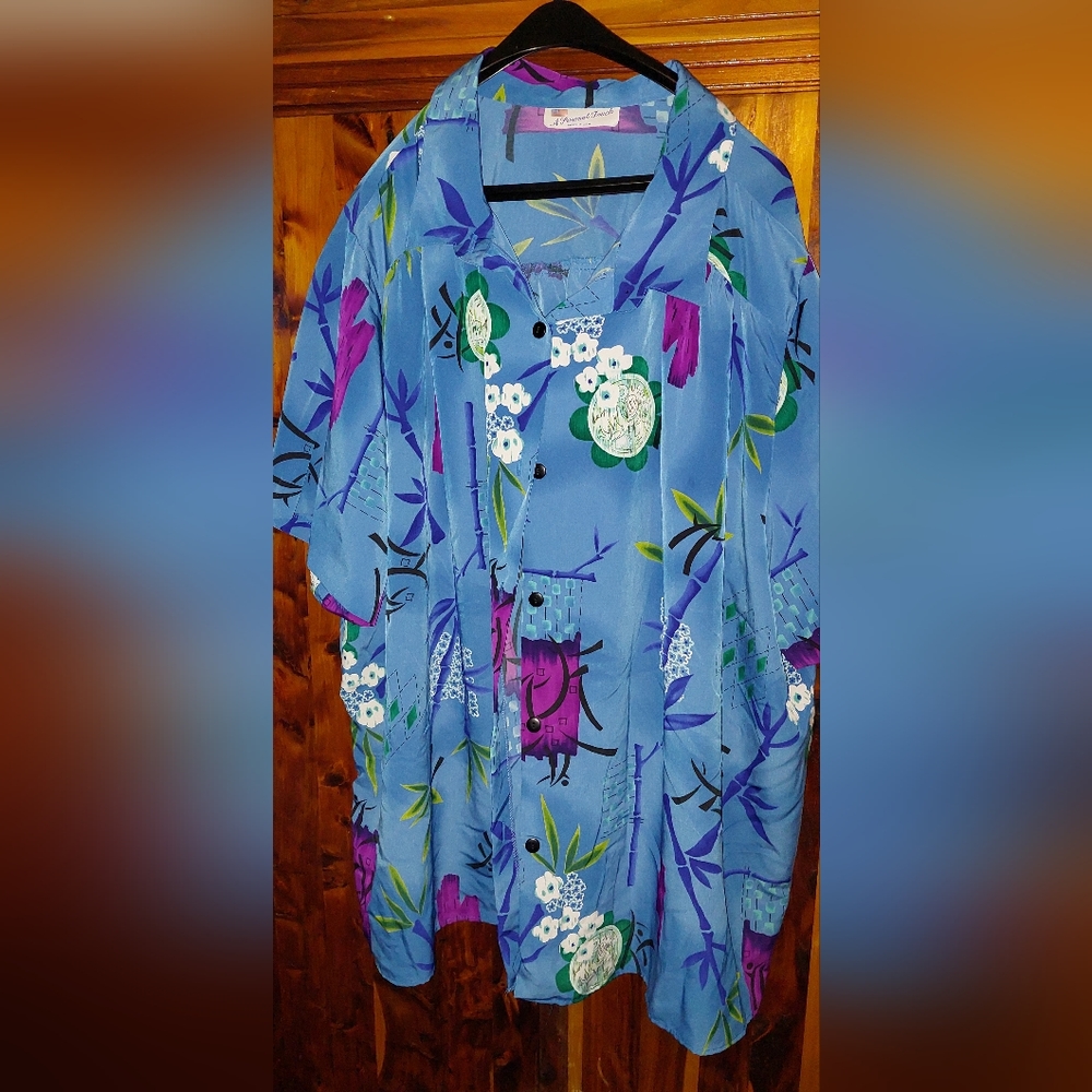 A personal touch Blouse with silky like material, smoke free home 4x euc